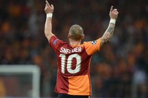 Galatasaray'da Sneijder korkusu yaşanmaya başladı