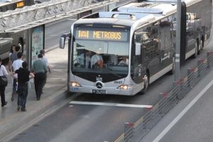 İBB Gana'ya 30 tane otob&uuml;s hibe edecek
