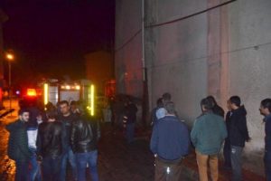 Belediye misafirhanesinde yangın &ccedil;ıktı: 1 &ouml;l&uuml;