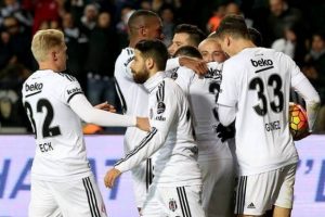 Beşiktaş, bir d&ouml;n&uuml;m ma&ccedil;ına daha &ccedil;ıkıyor