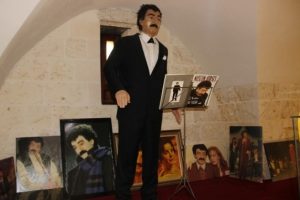 M&uuml;zesi &ouml;l&uuml;m yıl d&ouml;n&uuml;m&uuml;nde boş kaldı