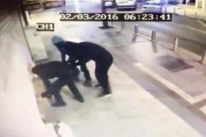 Kocaeli'de 50 bin liralık telefon &ccedil;aldılar