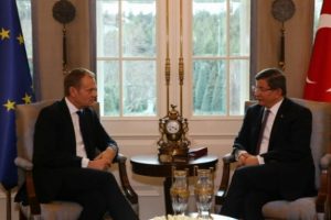 Davutoğlu Donald Tusk'la g&ouml;r&uuml;şt&uuml;