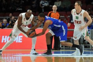 Anadolu Efes Rus ekibe mağlup oldu