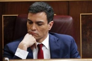 İspanya'da Sanchez g&uuml;venoyu alamadı