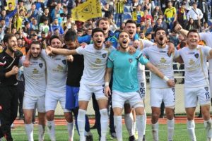 Bucaspor'da futbolcular boykot d&uuml;zenledi