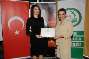 TAD'dan Kadınlar g&uuml;n&uuml;ne &ouml;zel toplantı...