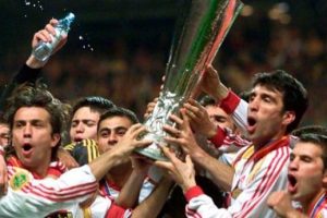 Galatasaray'ın 16 yılda bor&ccedil; batağına giden &ouml;yk&uuml;s&uuml;