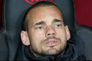 "Kimi getirelim Sneijder?"
