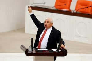 CHP'li Ekici: Bu zihniyet gazete de kapatır, insanları ceza evine de doldurur