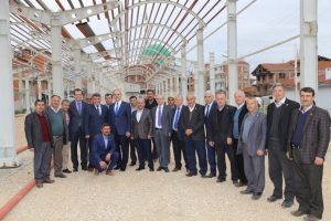 Bursa B&uuml;y&uuml;korhan'a modern pazar