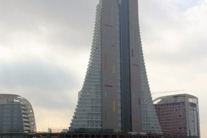 Sarphan Finans Park'ı inşa eden Yeni Sarp İnşaat iflas erteleme istedi
