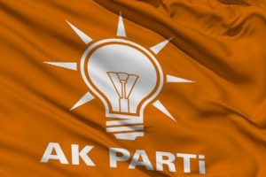 Hatay'da Ak Parti'nin 5 il&ccedil;e y&ouml;netimi g&ouml;revden alındı