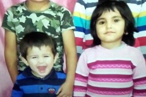 Yangında &ouml;len 2 kardeş toprağa verildi