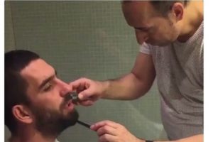 Arda Turan'dan G&ouml;ztepe marşı