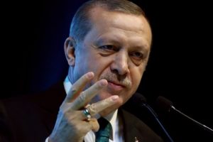 Erdoğan'dan ge&ccedil;mişe bira eleştirisi