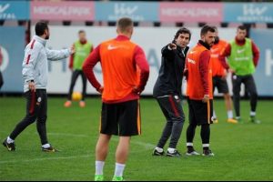 Galatasaray'da eksikler can sıkıyor