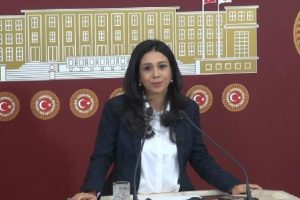 Yedek&ccedil;i : Parti kurullarının aldığı karar 'nokta'dır