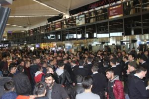 U&ccedil;ak ve yolcu trafiğinde artış