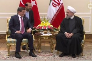 Davutoğlu Ruhani'yle g&ouml;r&uuml;şt&uuml;