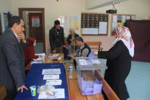 35 bin kişi sandık başına gitti
