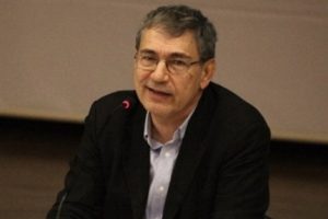 Orhan Pamuk: Alışkanlık olduğu i&ccedil;in yazıyorum