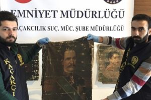 İstanbul'da ka&ccedil;ak tablo operasyonu