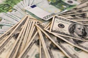 Dolar ve Euro ne kadar oldu? (Serbest piyasada d&ouml;viz fiyatları)