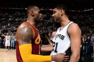 LeBron James tarihe ge&ccedil;ti, en iyi 4 numarayı a&ccedil;ıkladı
