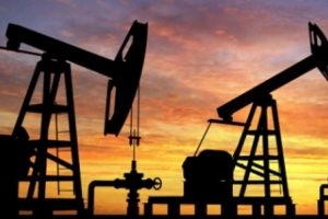 Azerbaycan petrol &uuml;retimini arttırmayacak
