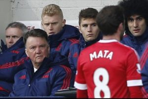 Louis van Gaal: "Aptal Mata!"