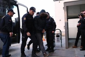Sakarya merkezli operasyonda yakalananlar adliyede