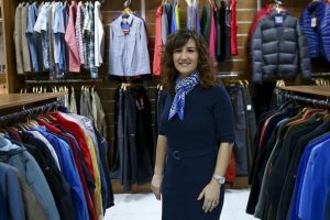 Sekt&ouml;r&uuml;ndeki tek kadın y&ouml;netici 9 milyon liralık ciroya koşuyor