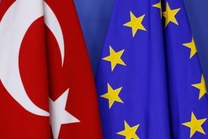 AB'den sığınmacı akınına &ouml;nlem: Balkan g&uuml;zerg&acirc;hı kapanıyor