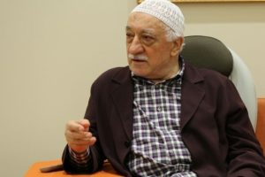 Fethullah G&uuml;len i&ccedil;in yakalama kararı!