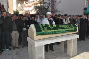 Motosiklet kazasında &ouml;len diş hekimi toprağa verildi