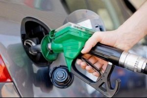 Brent petrol yaklaşık 3 ay sonra 40 doların &uuml;zerinde