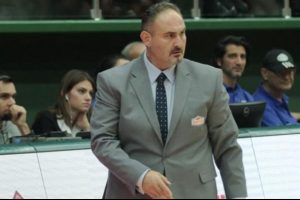 Ernak ve Obradovic m&uuml;cadeleyi yorumladılar