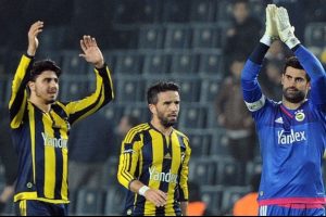 Fenerbah&ccedil;e savunma performansıyla d&uuml;nya devlerini solladı