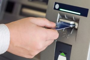 Ş&uuml;pheli g&ouml;r&uuml;nen ATM'lere dikkat edin!