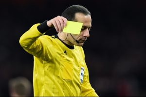 C&uuml;neyt &Ccedil;akır, UEFA Avrupa Ligi'nde kritik ma&ccedil;ı y&ouml;netecek