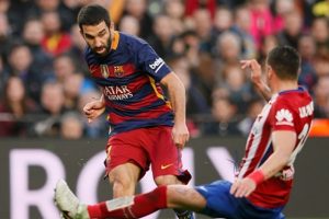 Fernando Alonso'dan Arda Turan'a &ouml;vd&uuml;