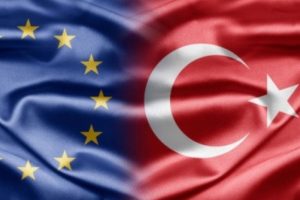Rumlardan T&uuml;rkiye'ye AB &ccedil;elmesi