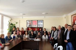 '&Ouml;zgecan Yasası' teklifi reddine tepki
