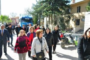 Bursa'da kadınların anmasına TIR engeli