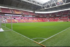 Galatasaray-Fenerbah&ccedil;e derbisinin biletleri satışta