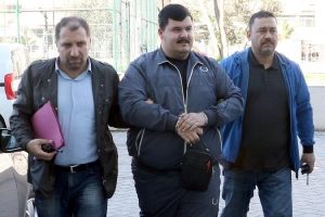 Dolandırıcılık iddiasıyla yakalandı, adliyede serbest kaldı
