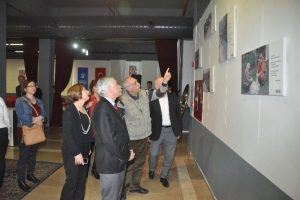 Kırsalda kadın fotoğrafları Bursa G&ouml;&ccedil; Tarihi M&uuml;zesi'nde