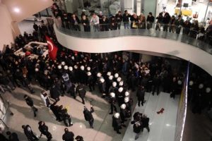 New York Times'dan 'kayyum' eleştirisi