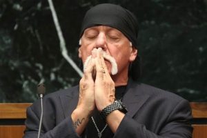 Hulk Hogan 'seks kaseti' davasında 'penis'li ifade verdi